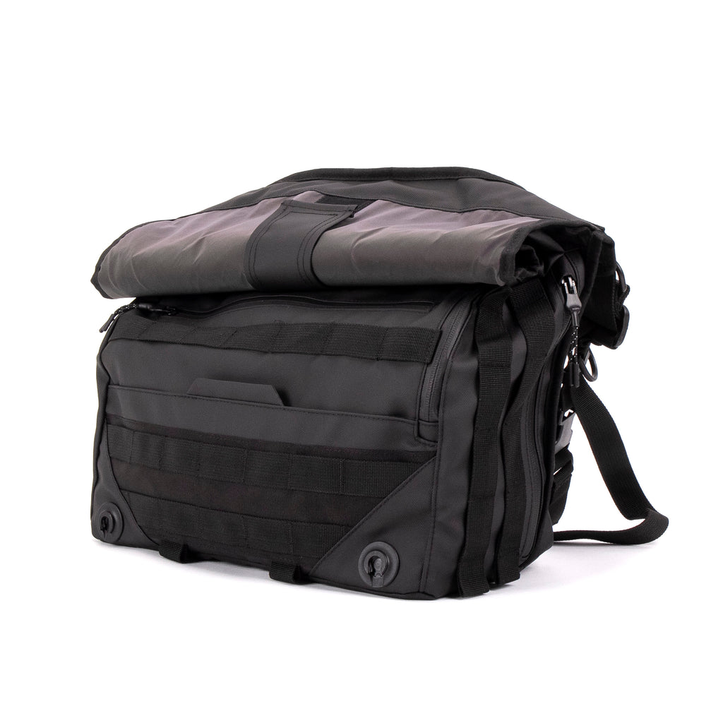 MGP - HOLO-REFLECTIVE LAPTOP MESSENGER BAG